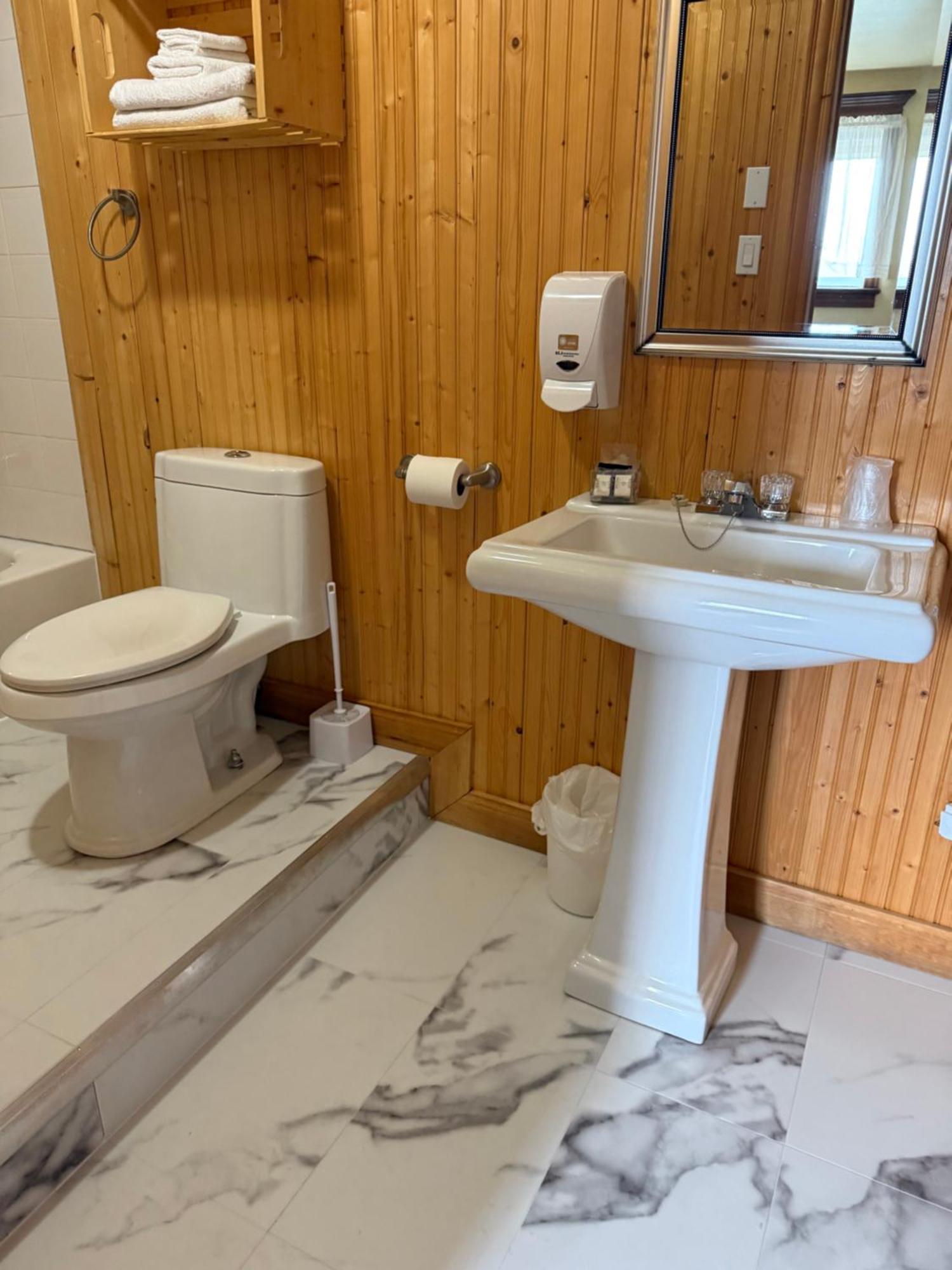 Hotel Sous La Croix 152725 تادوساك المظهر الخارجي الصورة