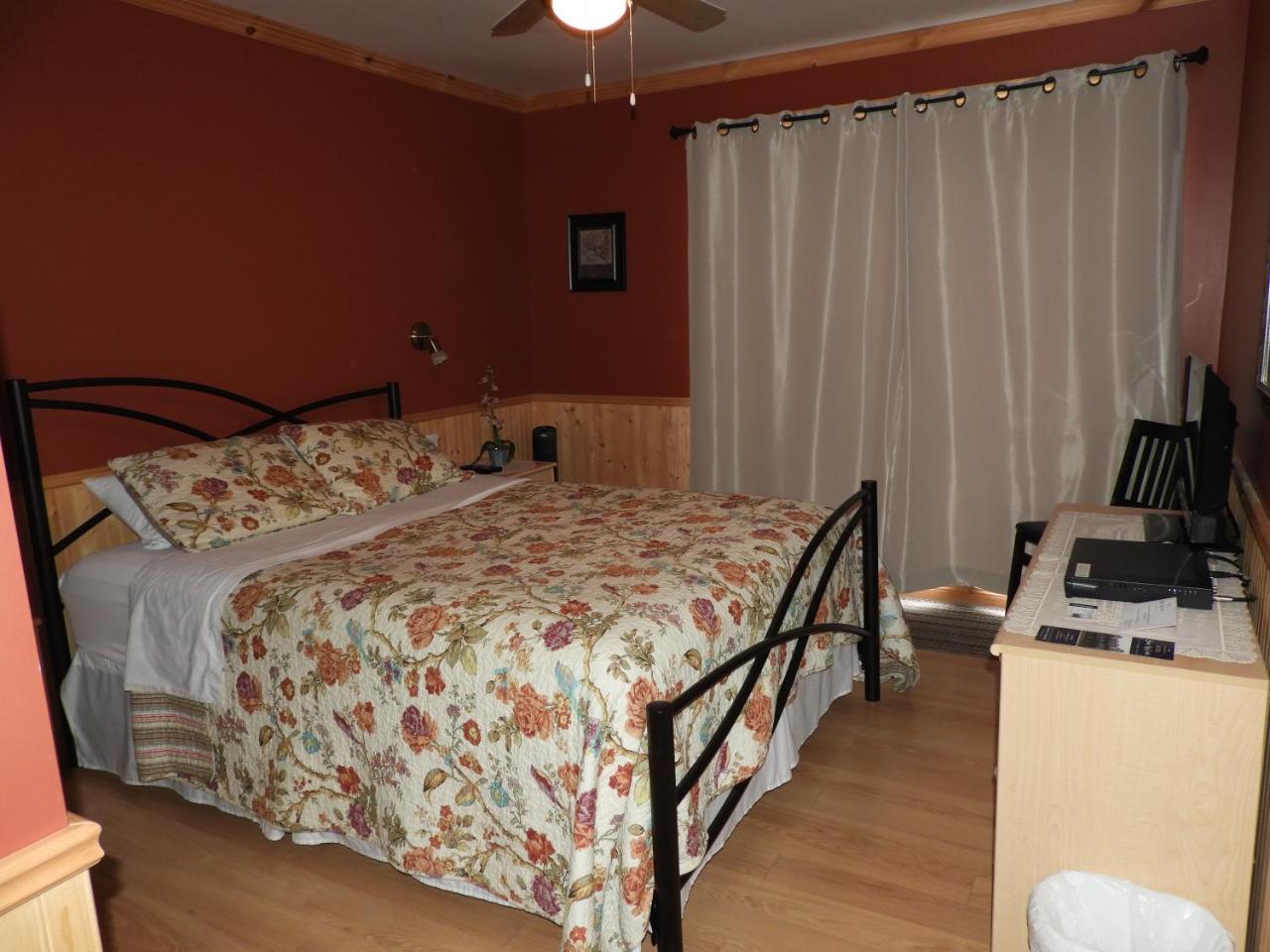 Hotel Sous La Croix 152725 تادوساك المظهر الخارجي الصورة