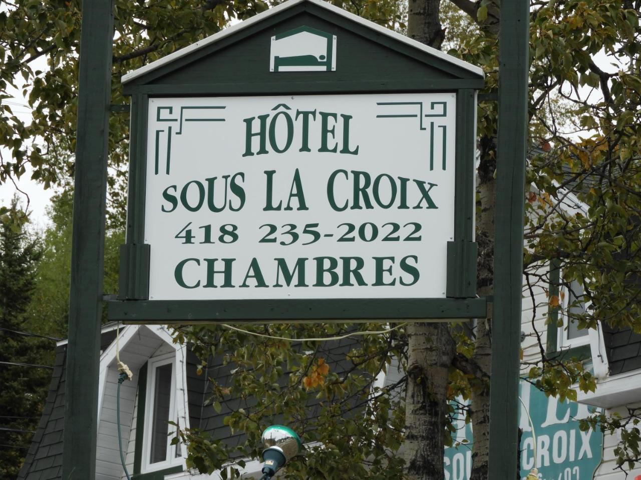 Hotel Sous La Croix 152725 تادوساك المظهر الخارجي الصورة